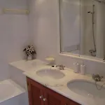 4 Bedrooms 186 Swimming Pool *