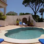 4 Bedrooms 186 Swimming Pool * 韦尔都勒博